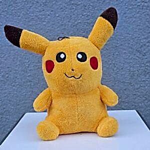 Peluş Pikaçu (pikachu)